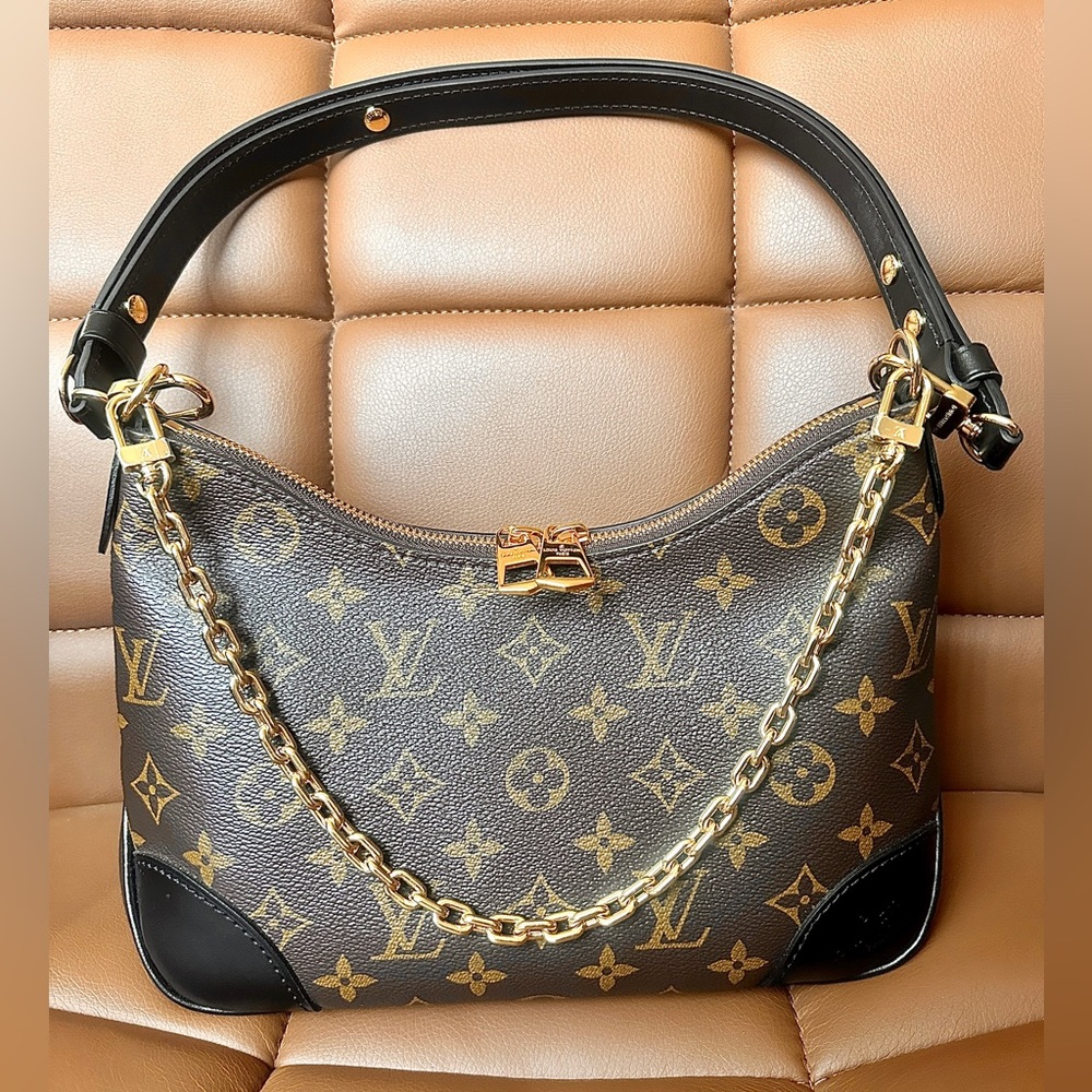 🆂🅾🅻🅳 Authentic Louis Vuitton Boulogne NM
